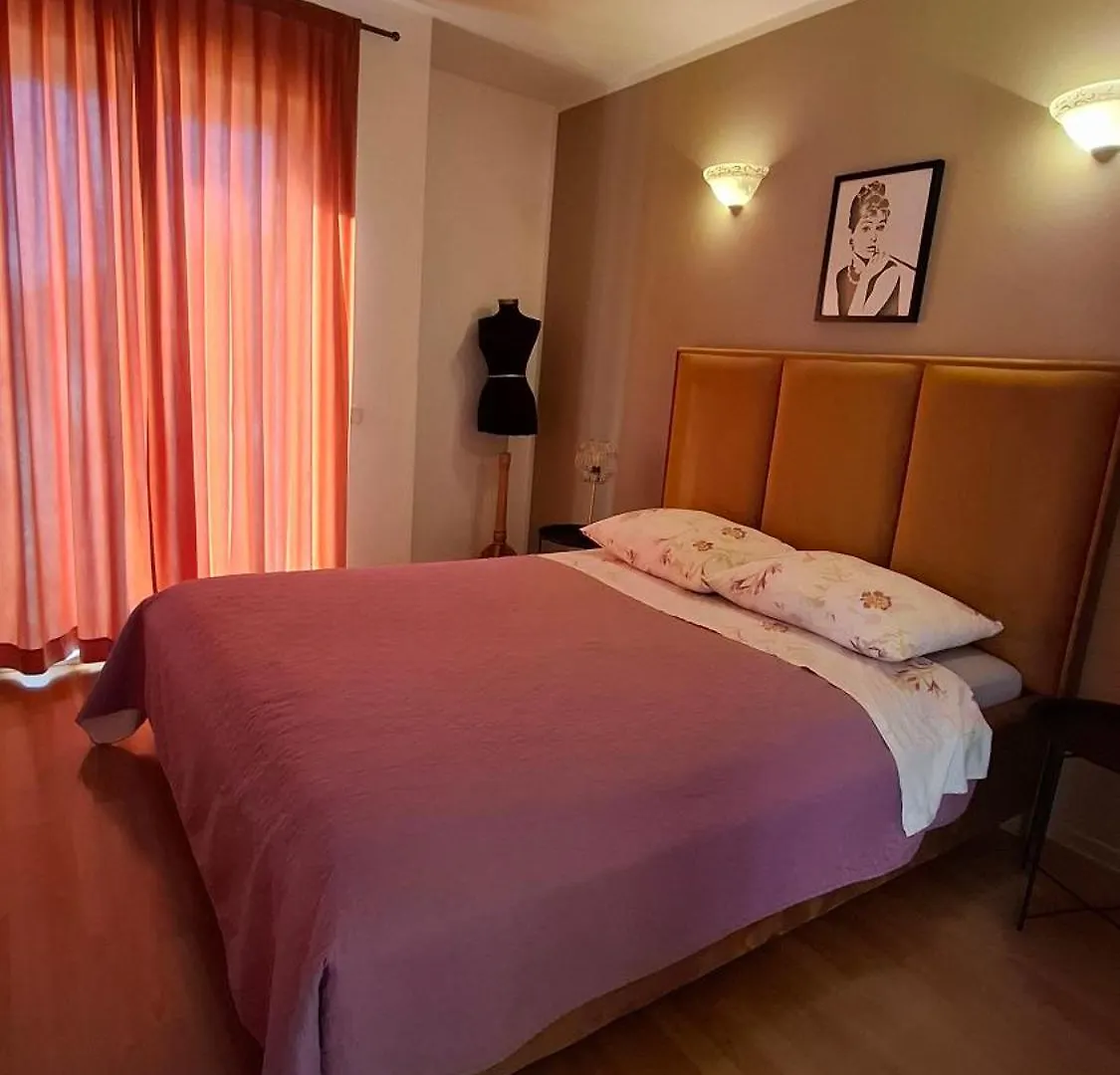 Apartments Kimm'S Hideaway Пореч 0*,