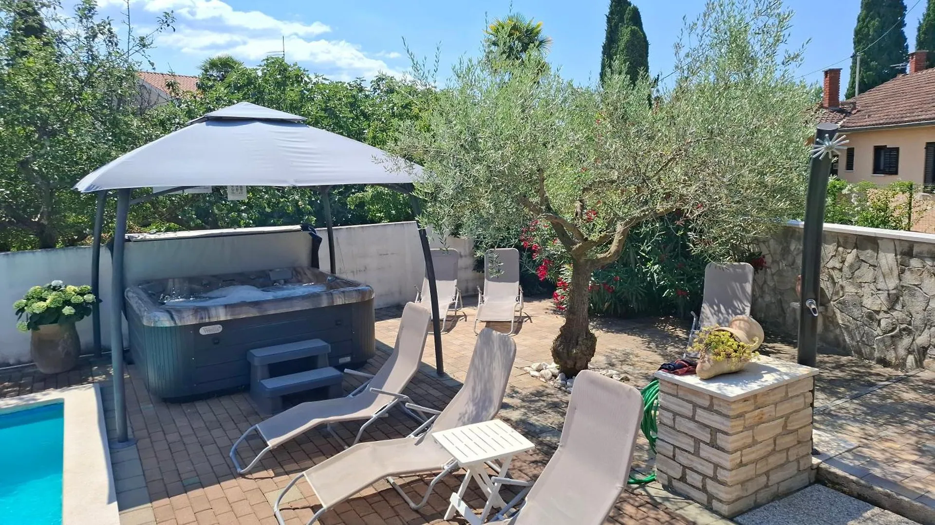 Apartments Kimm'S Hideaway Пореч