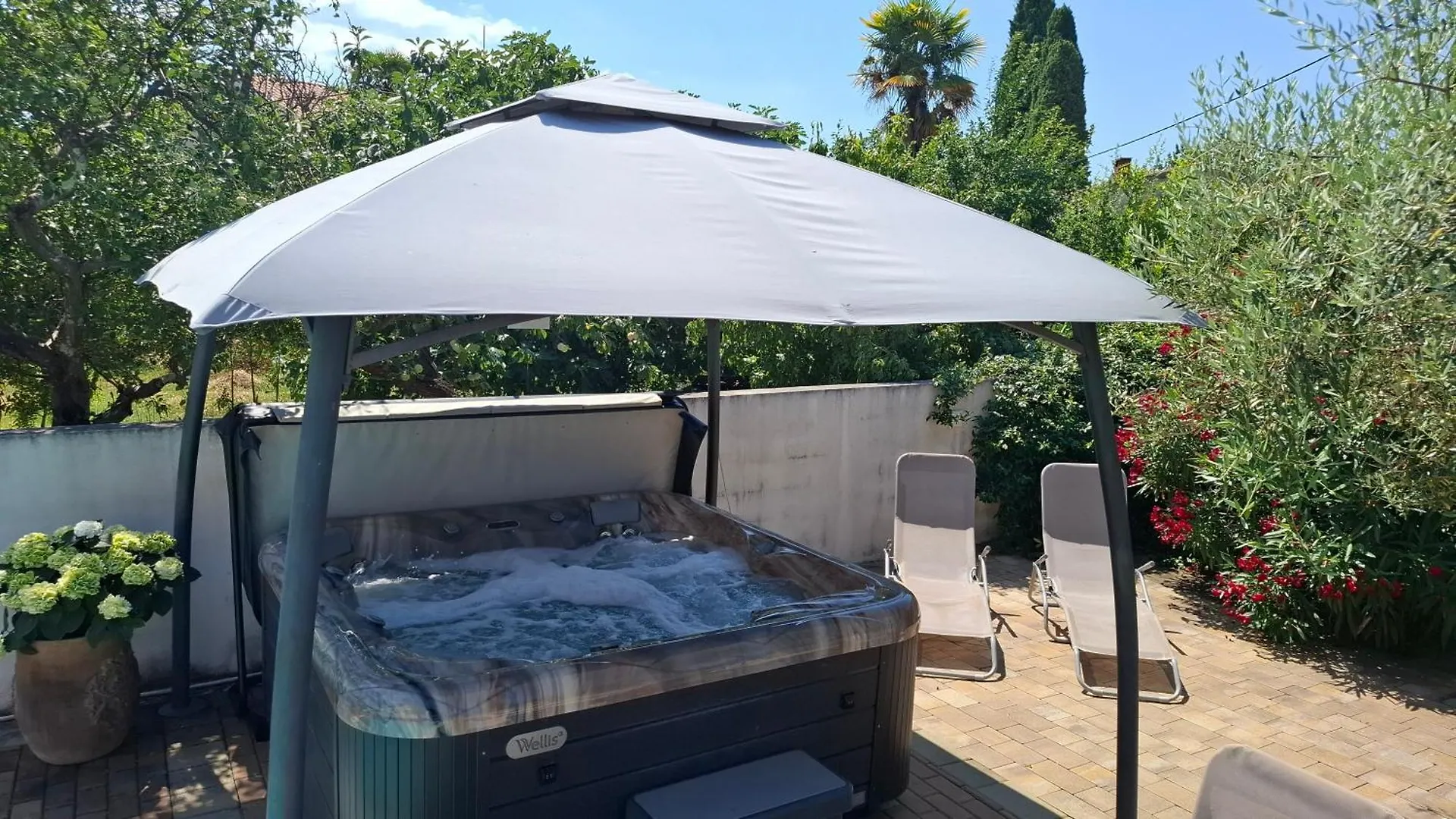 Apartments Kimm'S Hideaway Пореч